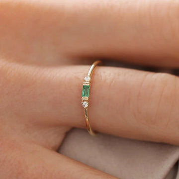 925 Sterling Silver Emerald Zircon Ring