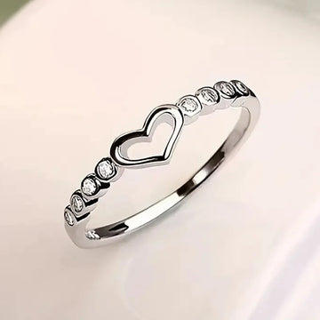 Chic Heart Zircon Ring